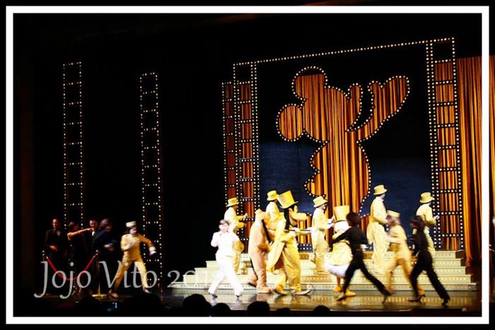 DISNEYLAND + HONGKONG TRAVEL GUIDE 