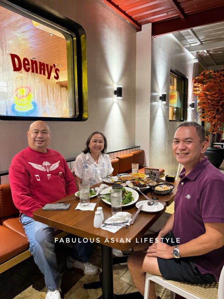 Denny’s Northill Gateway, Bacolod